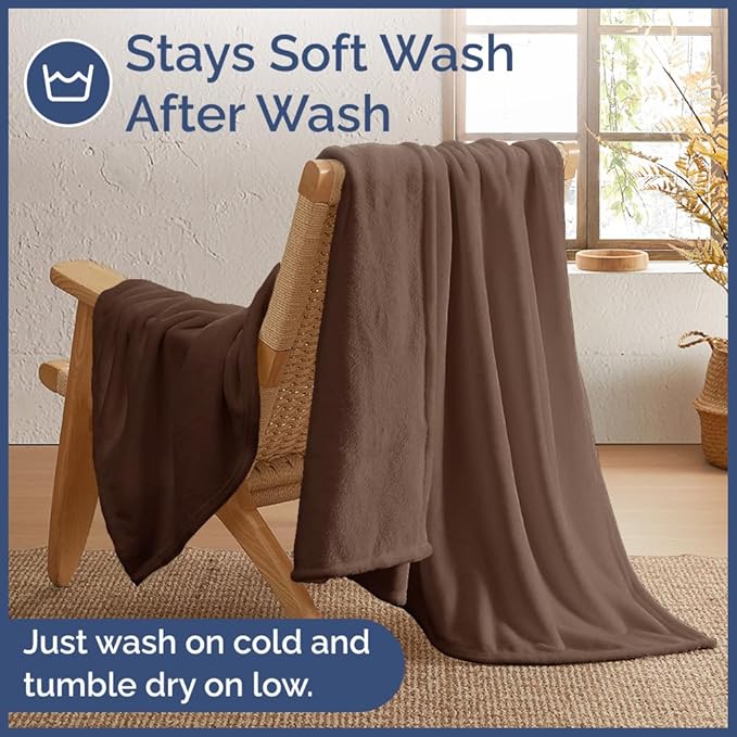 Ultra Soft Fleece Blanket Twin Size - Flannel Fleece Luxury Twin Blanket - Lightweight for Couch Bed Chair - Thick, Warm and Breathable - All Season Cozy Fuzzy, Anti-Static Microplush Bedding, Brown