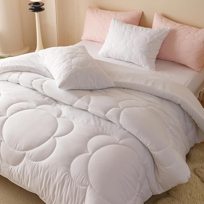 CLOTHKNOW White Full Size Comforter Sets Daisy Puff Pattern Bedding Comforter Sets Soft Floral Boho Comforter White Comforter with 2 x Pillow Cases