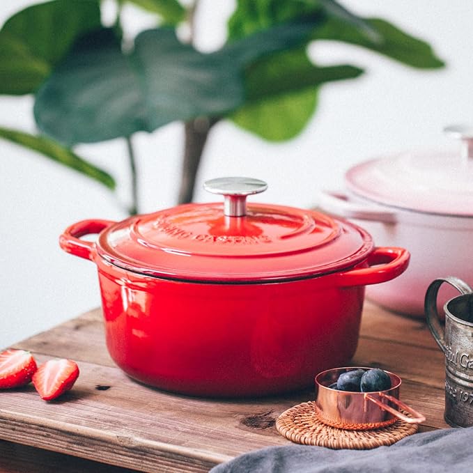 Enameled Cast Iron Dutch Oven, 5.5 Quart, Round Dutch Ovens Pot with Dual Handle for Bread Baking, Dutch Ovens with Lid, Bread Oven, Red