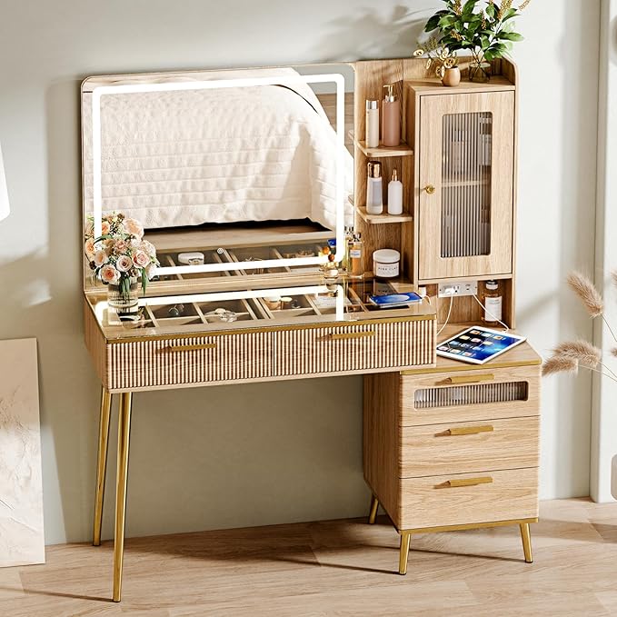Vanity Desk with 29.53" HD Lighted Mirror, 47.24" Big Modern Vanity Desk with Mirror and Lights, Makeup Vanity with 5 Drawers and Storage Shelves and Charging Station, Oak
