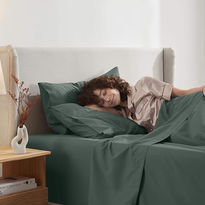 Nestl Twin Sheet Set - 1800 Ultra-Soft Microfiber Twin Bed Sheets - Double Brushed - Deep Pockets - Easy Fit - Extra Soft - 3 Piece Set - Bedding Sheets & Pillowcases (Twin, Forest Green)