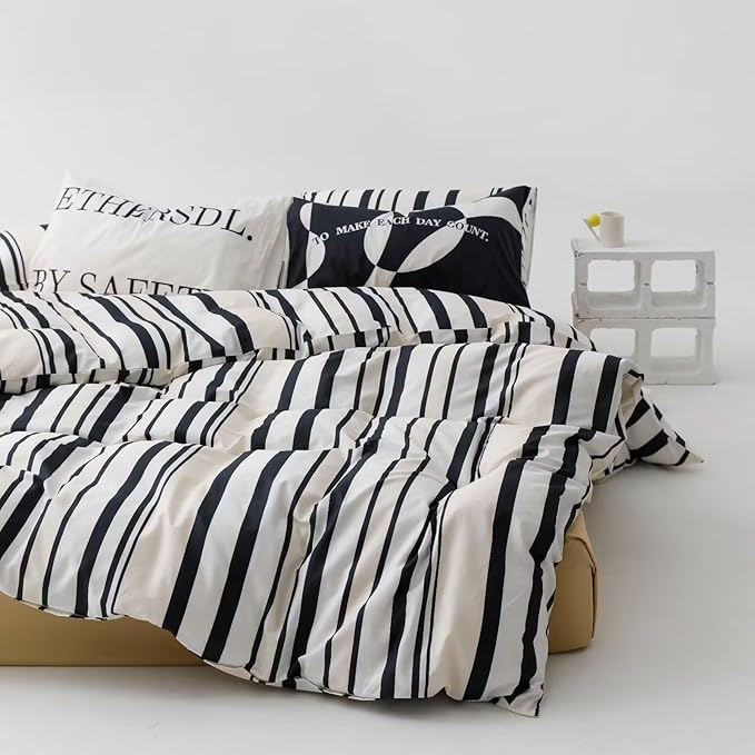 Luxlovery Black and White Comforter Set Full Striped Beige Black Bedding Comforter Men Modern Vertical Stripe Blanket Quilts Fashion Geometric Soft Breathable Comforter Sets for Adults Teens