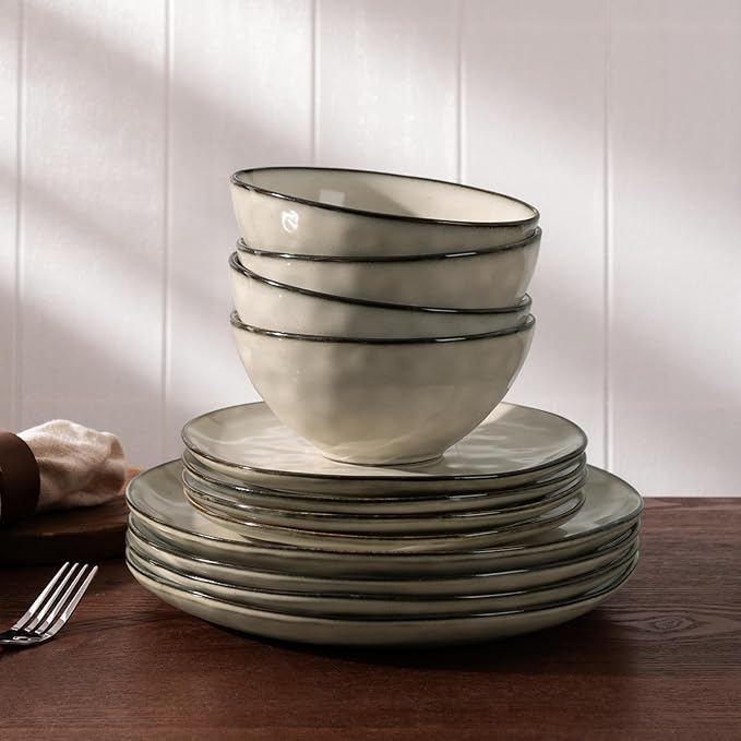 Famiware Dinnerware Sets for 4, Ocean Round 12-Piece Kitchen Plates and Bowls Sets, Microwave and Dishwasher Safe, Scratch Resistant, Light khaki