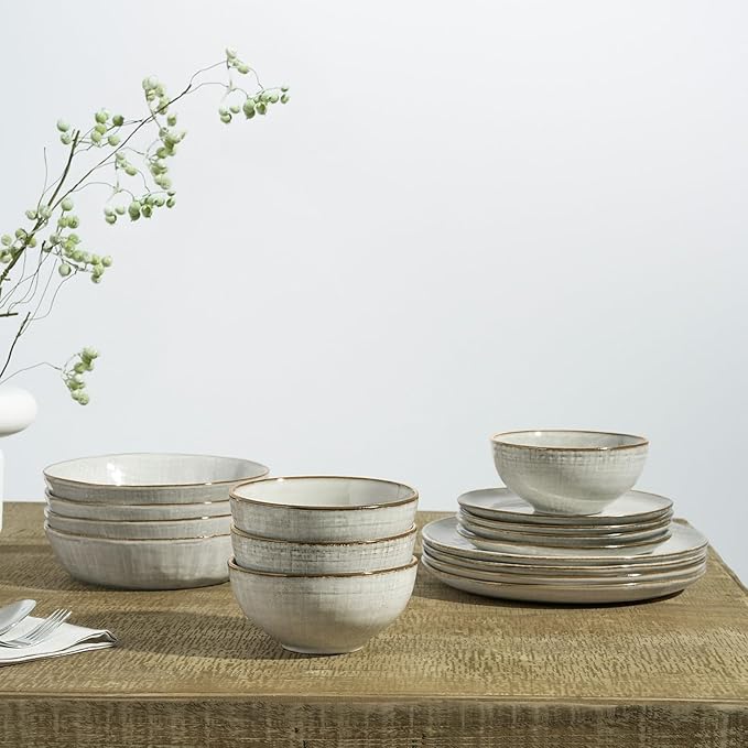Famiware Moonlight Plates and Bowls Sets, 18 Pieces Stoneware Dinnerware Sets with Linen Finish, Handmade Dishware set for 6, Microwave and Dishwasher Safe, Scratch Resistant Tableware, Summer Sand