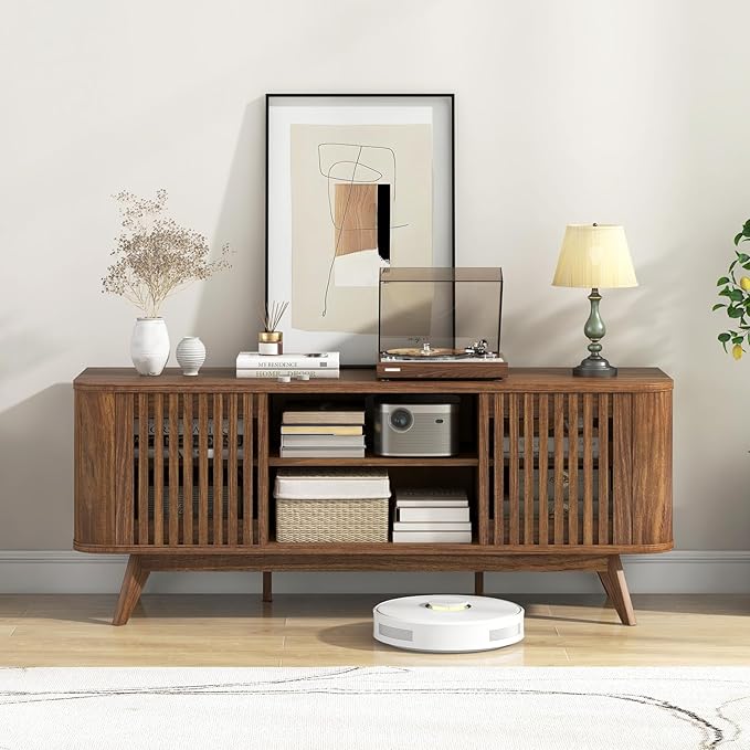 Giantex Fluted TV Stand for TVs up to 60", Mid Century Modern Entertainment Center w/Storage, 2-Door TV Cabinet w/Adjustable Shelves, Media Console Table for Living Room, Bedroom, Walnut