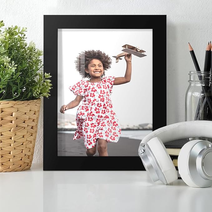 Renditions Gallery 6x8 inch Picture Frame High-end Modern Style, Made of Solid Wood and High Definition Glass Ready for Wall and Tabletop Photo Display, Black Frame