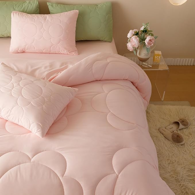 CLOTHKNOW Pink King Size Comforter Set Daisy Puff Bedding Comforter Sets Soft Women Girls Comforter Boho Comforter with 2 x Pillow Cases