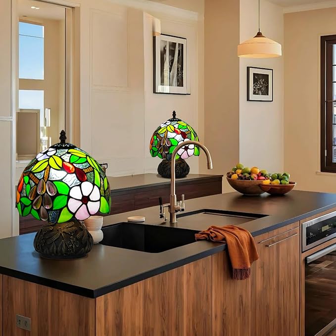 Small Tiffany Stained Glass Lamp, 3 Color Temperatures Bedside Lamp, 8 Inch Mushroom Desk Light for Bedroom Living Room Office Home Decor (Grape Pattern)