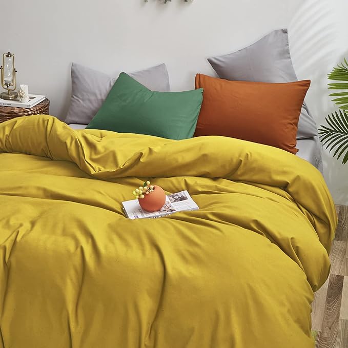 Luxlovery Mustard Yellow Comforter Set Queen Modern Bright Yellow Bedding Comforter Set Full Soft Cozy Breathable Quilts 1 Yellow Comforter+1 Green 1 Caramel Pillowcase for Adults Kids