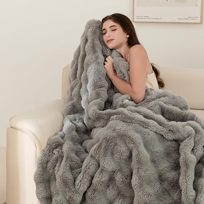 Faux Rabbit Fleece Queen Blanket for Couch & Bed - Gray Fluffy Plush Thick Winter Fleece, Ultra Soft Bubble Texture Cozy Home Decor for Sofa Bedroom Living Room, 90x90 Inch