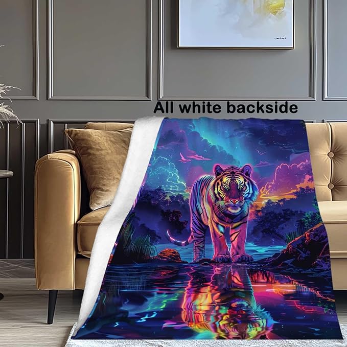 Tiger Throw Blanket for Men Women, Wild Animal Print Throw Gift for Men and Women, Soft Fleece for Bedrooms, and Living Room Decor, 50x60 Inches