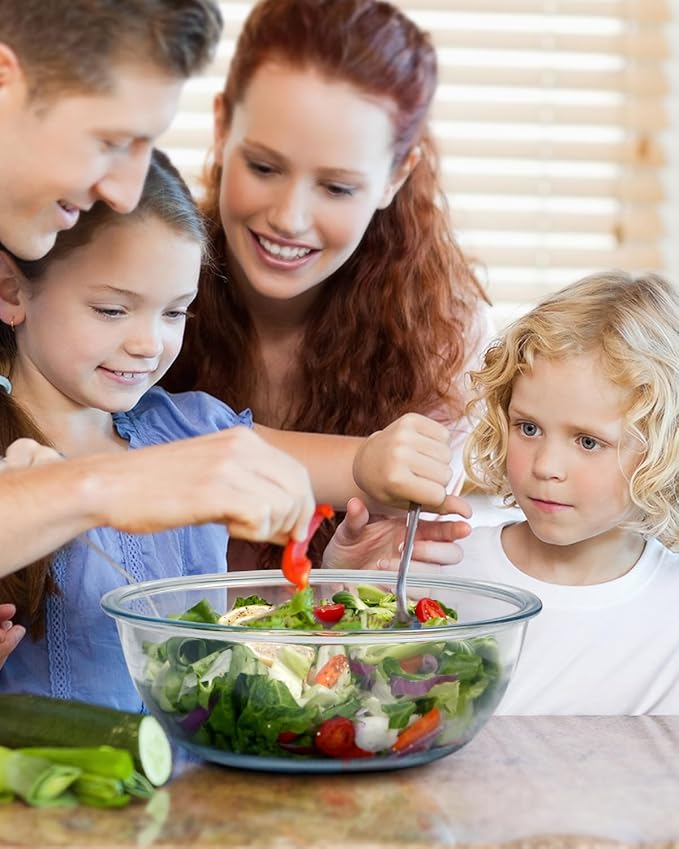 NUTRIUPS 4.76 Quart Large Glass Salad Bowl with Lid, Large Mixing Bowl for Pasta and Serving