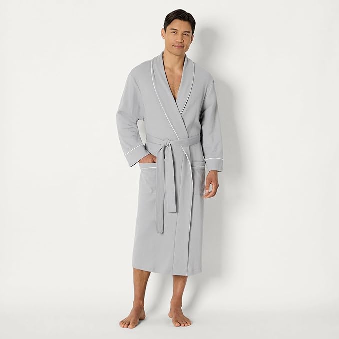 Amazon Essentials Men's Lightweight Waffle Bathrobe (Available in Big & Tall)