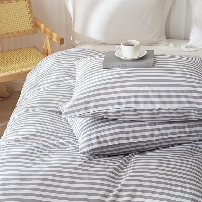 mixinni Striped Comforter Set Twin XL Size - Grey White Stripes Pattern Bed Set for Women and Men, 3 Pieces Lightweight Bedding Comforter Sets for All Seasons (1 Soft Fluffy Comforter + 2 Pillowcases)