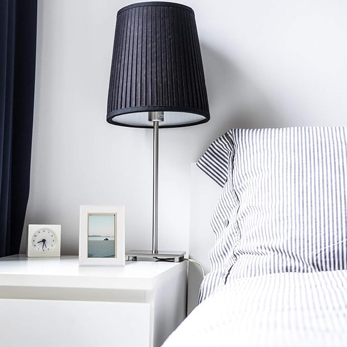 GraduationMall 4x6 Picture Frames, Real Glass, Display Photos for Wall or Tabletop, White with Gold Beads, 2-Pack