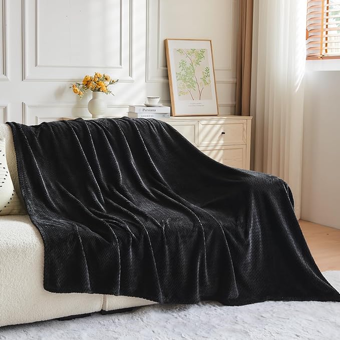NEWCOSPLAY Super Soft Throw Blanket Black Premium Silky Flannel Fleece Leaves Pattern Lightweight Bed Blanket All Season Use (Black, Throw(50"x60"))