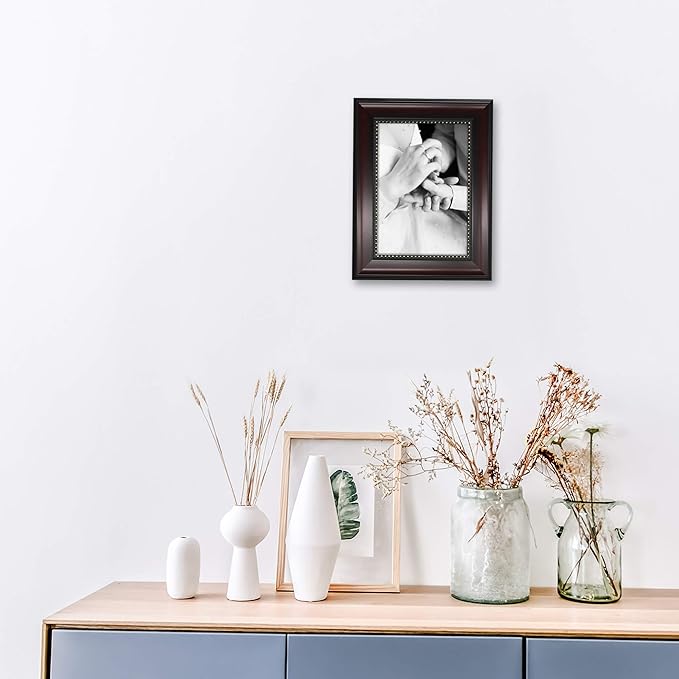 GraduationMall 4x6 Picture Frames, Real Glass, Display Photos for Wall or Tabletop, Mahogany with Gold Beads, 2-Pack