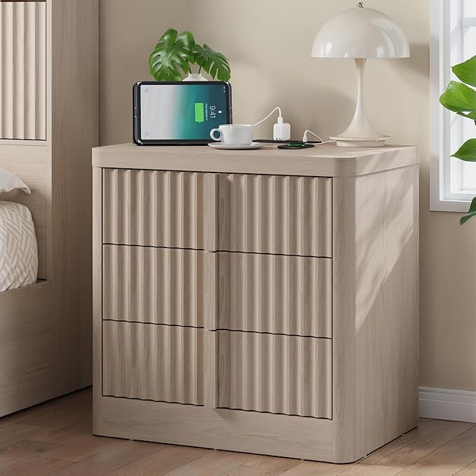Fluted Night Stand with Charging Station, 23.6" Nightstand with Solid Wood Handle, Mid Century Modern Bedside Table End Table 3 Drawer Dresser for Bedroom, Living Room, Natural Oak