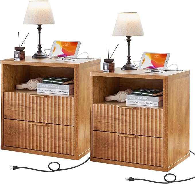 LEYAOYAO Fluted Nightstand Set of 2 with Charging Station,23" Modern Nightstand with Woodgrain Top, 2 Drawer End Table w/Storage, BedsideTables for Bedroom, Living Room, Curved Profile,Brown