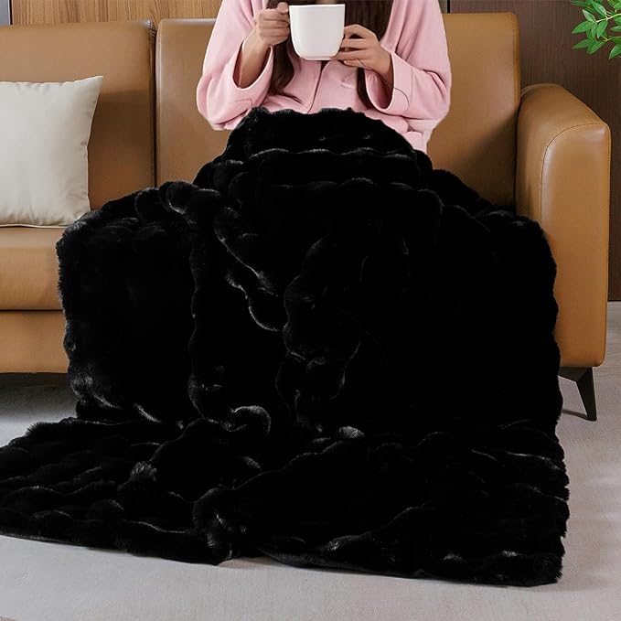 Black Faux Fur Thick Bed Soft Throw Blanket 60X80 for Couch Living Room Fluffy Bubble Faux Rabbit Fur Blanket Warm Bunny Blanket Home Decor 860 GSM