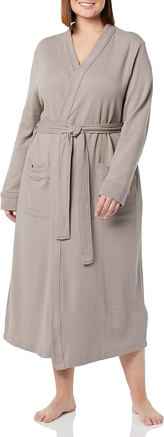 Amazon Essentials Women's Lightweight Waffle Full-Length Robe (Available in Plus Size)