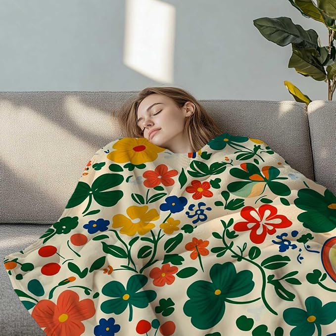 Floral Throw Blanket for Adults, St. Patrick's Day Gift for Women and Men, Lightweight Soft Flower Fleece for Couch, Bed and Travel, 50x60 Inches