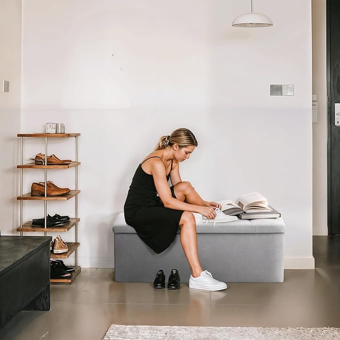 Storage Ottoman Bench, 43 Inch Ottoman Foot Rest, End of Bed Bench, Storage Chest, Load 700 lb, for Living Room, Bedroom, Entryway, Light Gray