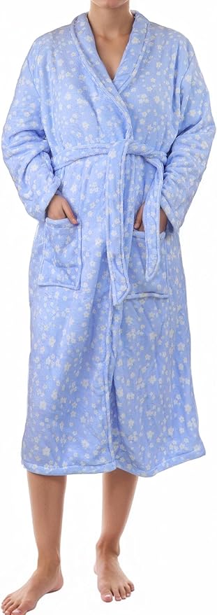 Women Fleece Floral Fruit Print Bathrobe Soft Flannel Lounge Robe Cute Fall Robe Lightweight Warm Gown with Belt