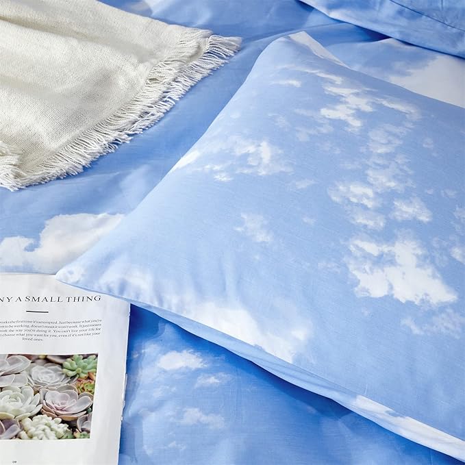 CLOTHKNOW Blue Sky Queen Size Comforter Set White Cloud Bedding Comforter Sets Blue Queen Comforter Soft Blue Comforter with 2 x Pillow Cases