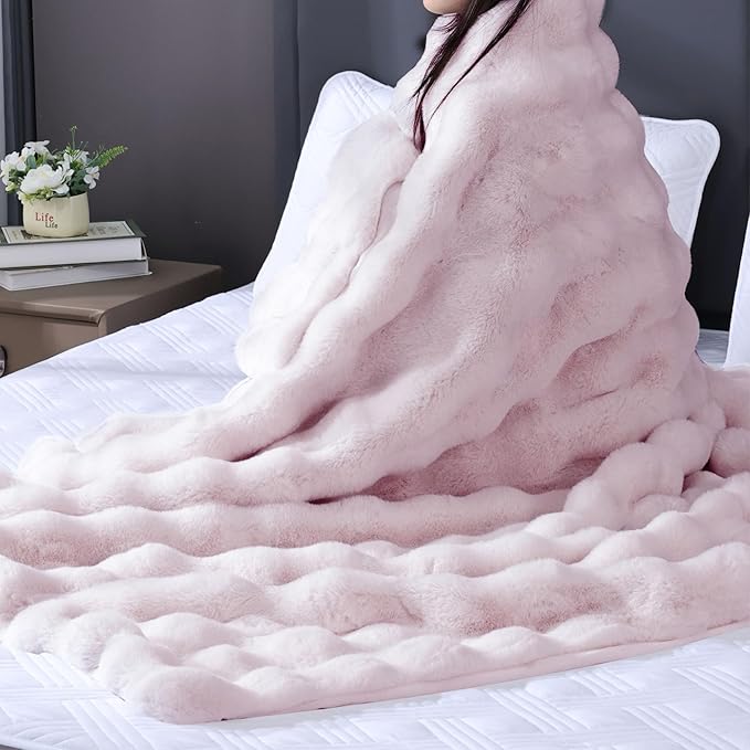 Pink Fluffy Faux Fur Throw Blanket for Bed Couch Living Room Fuzzy Bubble Cozy 50x60 Decorative Throw Blanket Rabbit Fur Bunny Blanket Girls Home Decor 860 GSM