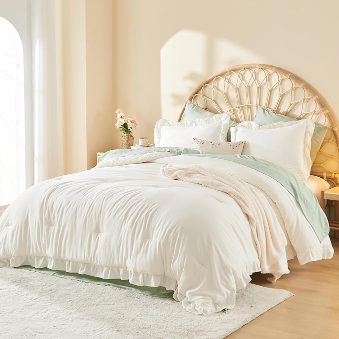 Litanika King Comforter Set Ivory, 3 Pieces Ruffle Farmhouse Aesthetic Bedding Comforter Set, Lightweight Fluffy Microfiber Bed Set (104x90In Comforter, 2 Pillowcases)