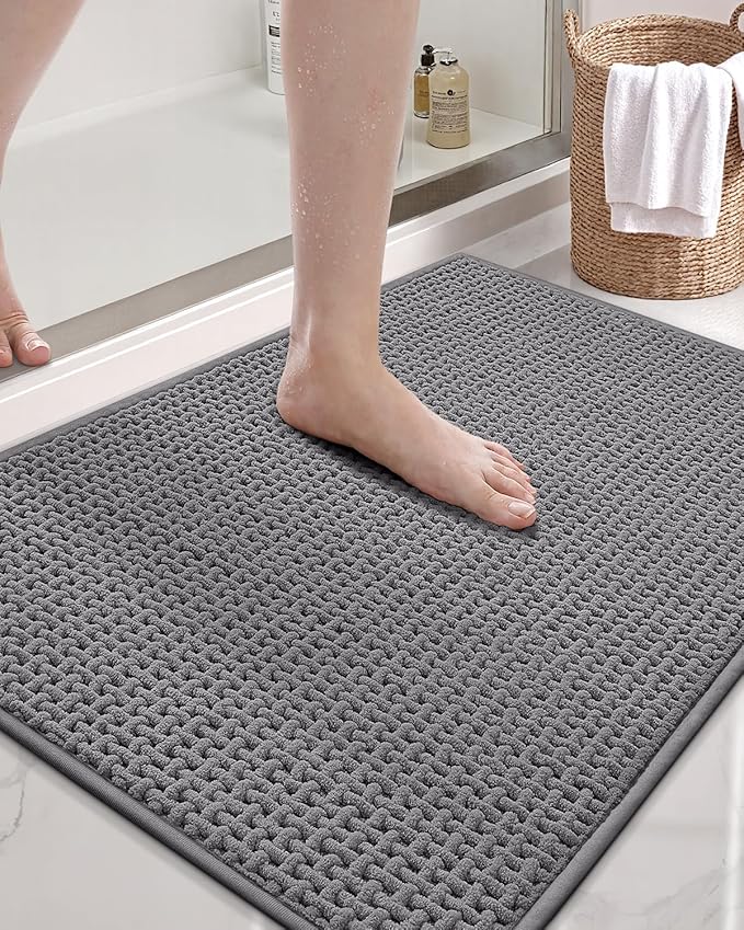 Color&Geometry Ultra Soft Chenille Bathroom Rugs Non Slip Rubber Backing, Machine Washable, Super Absorbent Floor Mat for Bathroom, Bathtub & Shower, Quick Dry Gray Bath Mat, Standard Sized,17"x29.5"