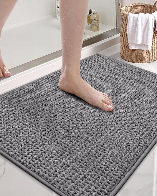 Color&Geometry Ultra Soft Chenille Bathroom Rugs Non Slip Rubber Backing, Machine Washable, Super Absorbent Floor Mat for Bathroom, Bathtub & Shower, Quick Dry Gray Bath Mat, Standard Sized,17"x29.5"