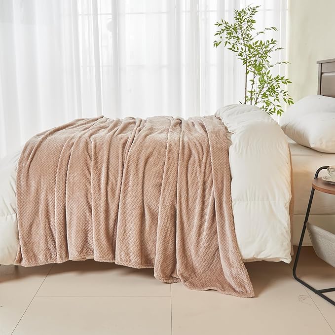 NEWCOSPLAY Super Soft Twin Blanket Taupe Premium Silky Flannel Fleece Leaves Pattern Lightweight Bed Blanket All Season Use (Taupe, Twin(60"x80"))