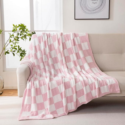 YIRUIO Throw Blanket Checkered Chessboard Fluffy Fuzzy Warmer Comfort Reversible Super Soft Cozy for Home Decor Bed Couch Sofa Living Room (Pink, 51''x63'')