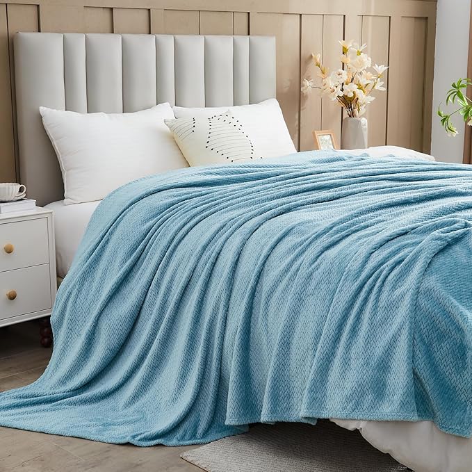 NEWCOSPLAY Super Soft Queen Blanket Light Blue Premium Silky Flannel Fleece Leaves Pattern Lightweight Bed Blanket All Season Use (Light Blue, Queen(90"x90"))