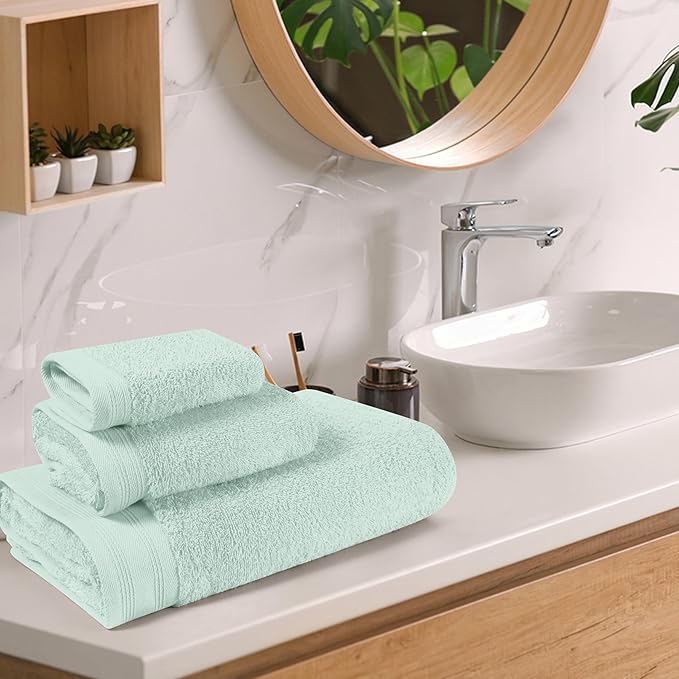 Ultra Soft 3 Pack Cotton Towel Set, Contains a Bath Towels 28x55 inch, a Hand Towels 16x24 inch & a Wash Coths 12x12 inch, Ideal Everyday use, Compact & Lightweight - Sea Green