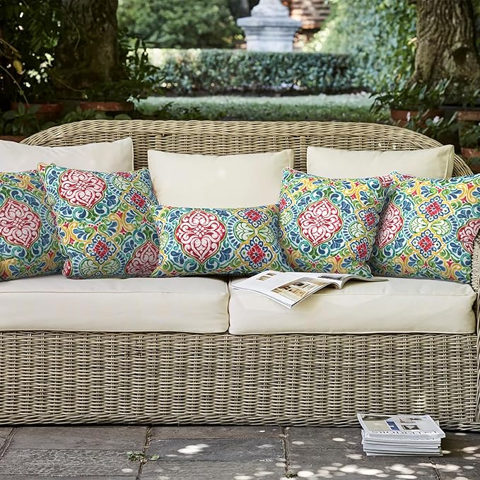 LVTXIII Outdoor/Indoor Throw Pillows, Decorative Patio Accent Pillows, Fluffy Water Repellent Garden Cushions for Home Patio Coach Sofa Use, 16×16 Inch, Pack of 2, Damask Red