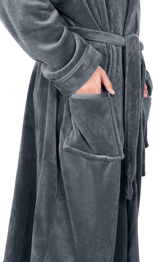 NY Threads Mens Robe with Hood, Luxury Plush Fleece Hooded Mens Bathrobe, Spa Bath Robe for Men