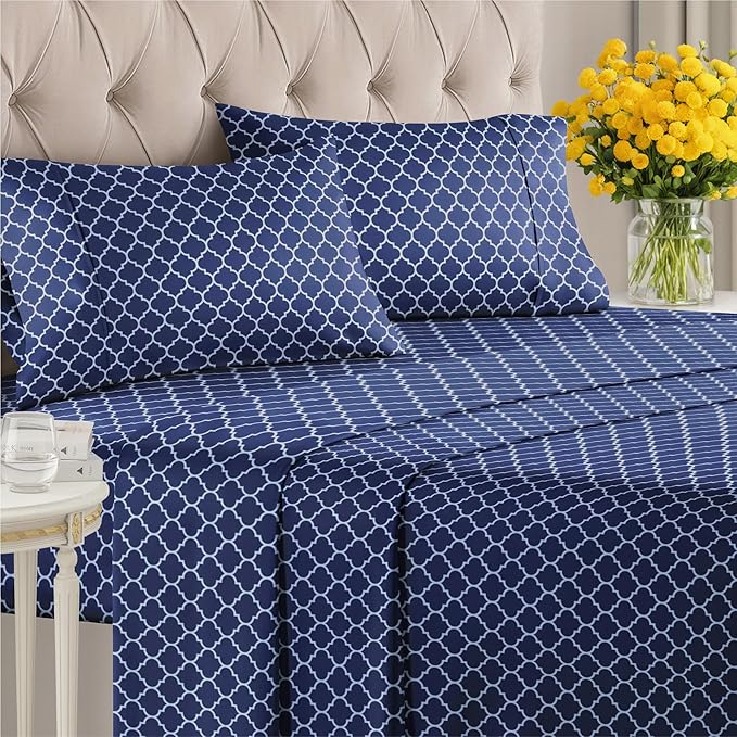 Blue Geometric Bed Sheets - 1 Flat & 1 Fitted Sheet & 2 Pillowcases w/ Deep Pockets – Wrinkle & Fade Free- Ultra-Soft, Breathable and Cooling - Luxury Moroccan Bed Set – Queen Size - Navy Quatrefoil