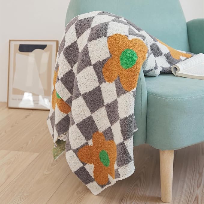 YIRUIO Checkered Throw Blankets Checkerboard Chessboard Warmer Comfort Super Soft Shaggy Cozy Decor for Home Bed Couch (Orange Floral, 51''x63'')