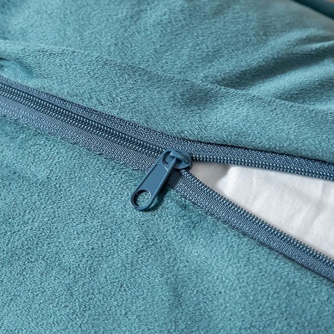 Yaertun Pack of 2 Chenille Textured Decorative Throw Pillow Covers Accent Solid Cushion Cover Soft Cozy Pillow Case with Velvet Back for Couch Sofa Bed Living Room 12x20 Inch Lake Blue