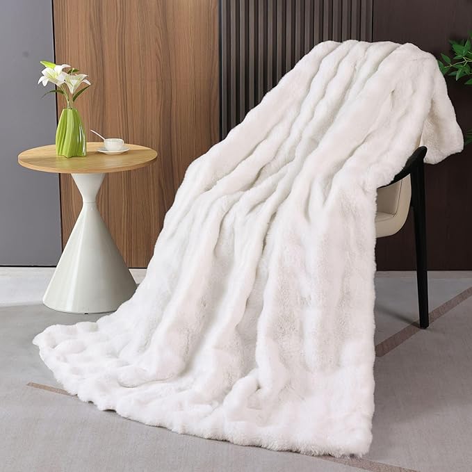 Fluffy Fuzzy Cozy Faux Fur Throw Blanket for Living Room Couch Cream Beige Bubble 60X80 Throw Blanket for Apartment Bed Gift Office Decorative Blanket Decor 860 GSM