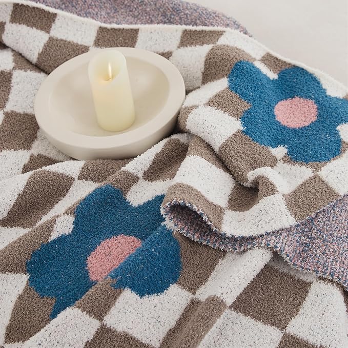 YIRUIO Throw Blankets Checkerboard Grid Chessboard Gingham Warmer Comfort Reversible Shaggy Cozy Decor for Home Bed Couch (Blue Floral, 51''x63'')