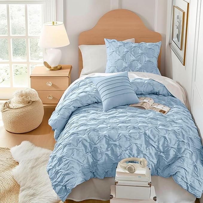 Comfort Spaces Twin/Twin XL Comforter Set for College Ogee Ruched Crinkle Texture Breathable Comforter Set Twin Dorm All Season Lightweight Bedding Set Shabby Chic Décor Pilow Blue 3 Piece