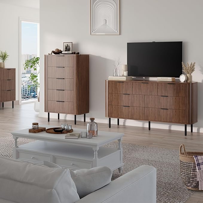 Fluted Dresser for Bedroom with 7 Drawers, 60 Inch Wide Modern Chest of Drawers with Metal Handle, Curved Profile Design, Wood Dresser TV Stand for Bedroom, Living Room, Hallway, Walnut