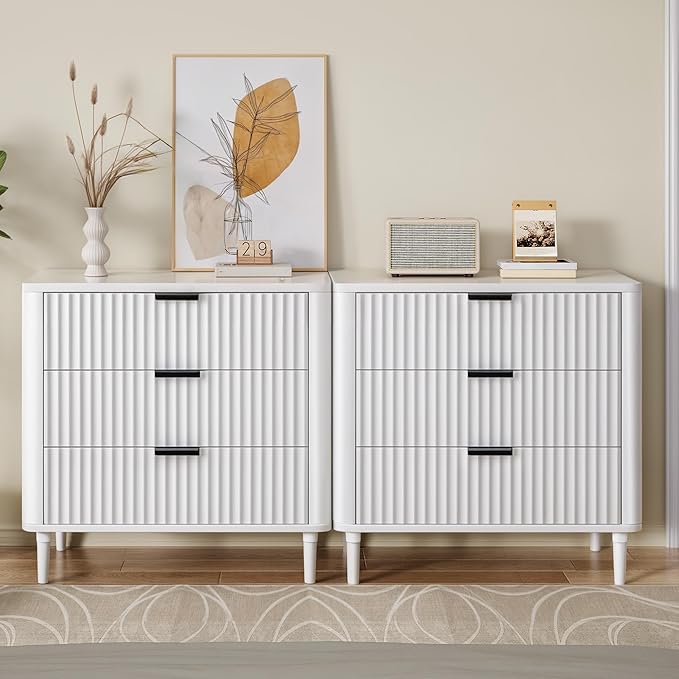 DWVO Fluted 3 Drawer Dresser, 32.5 Wider Modern Dressers Chest of Drawers with Solid Wood Legs, Wood Storage Dresser Organizer for Dorms, Flats, Living Rooms, Hallways, White