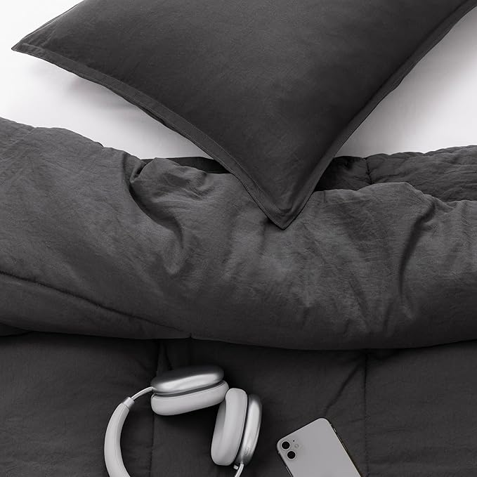 UGG Leonora Comforter Set with 1 Pillow Sham Lightweight Down Alternative Blanket Reversible All Season Washable and Bedding Set for College Apartment or Dorm Essentials, Twin/Twin XL, Charcoal Grey