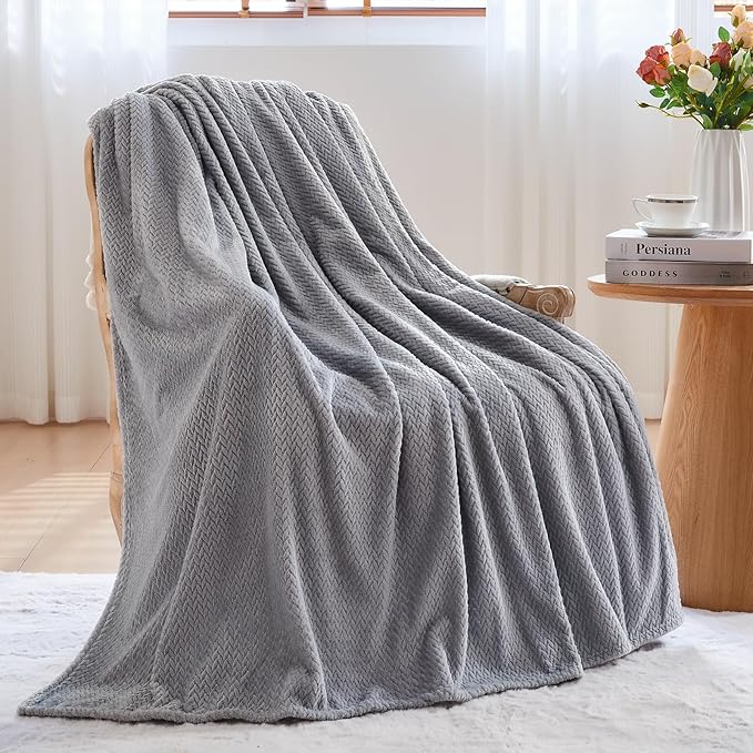 NEWCOSPLAY Super Soft Twin Blanket Grey Premium Silky Flannel Fleece Leaves Pattern Lightweight Bed Blanket All Season Use (Grey, Twin(60"x80"))