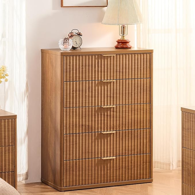 LEYAOYAO Fluted 5 Drawers Dresser for Bedroom, 41" Tall Modern Chest of Drawers with Metal Handle, Curved Profile Design,Brown Wood Drawer Organizer for Bedroom, Living Room, Hallway, Entryway